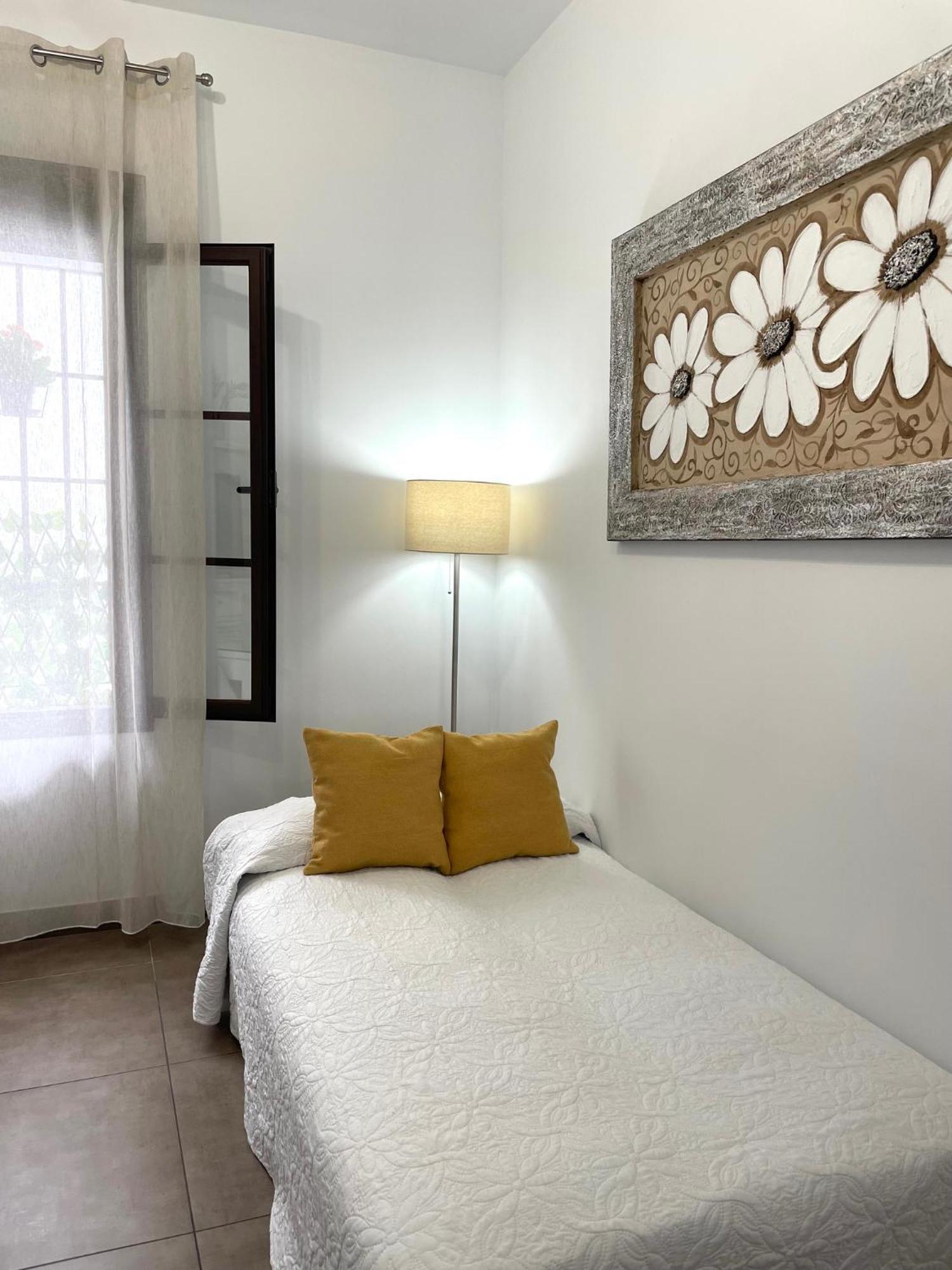 Apartamento El Museo Ecija Bagian luar foto