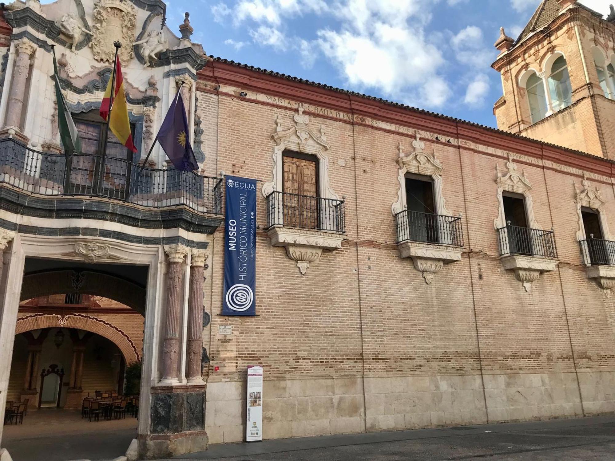 Apartamento El Museo Ecija Bagian luar foto
